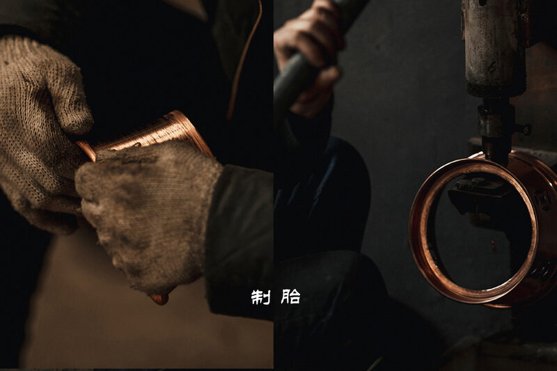 制胎工序：手工锤打铜胎